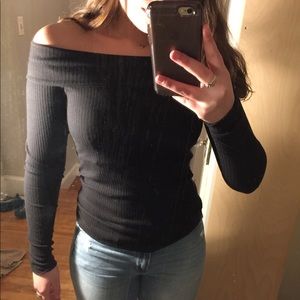 Abercrombie & Fitch Off Shoulder Black Long Sleeve